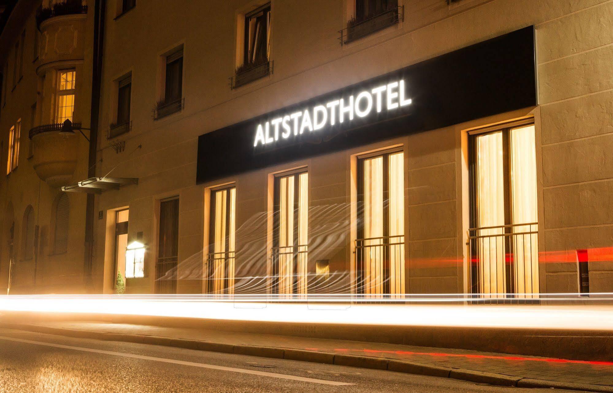 Altstadthotel Ingolstadt Exterior photo